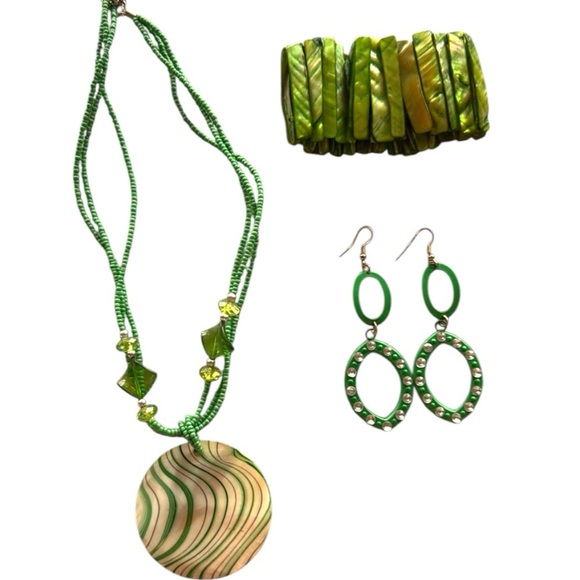 Brilliant Green Abalone Mother of Pearl & Stone Bead Necklace Bracelet Earrings - Picture 12 of 13